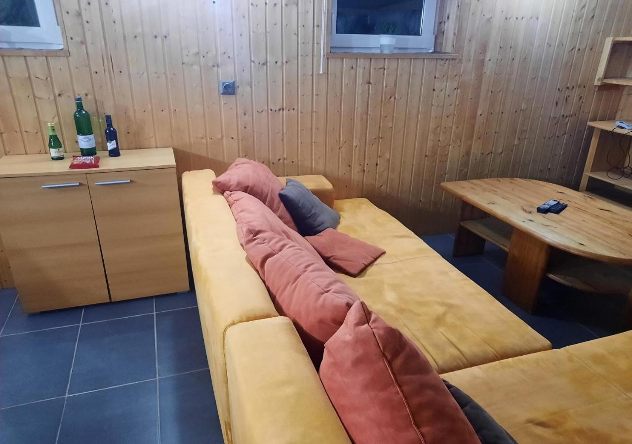 Exklusive Naturoase Direkt Am Ars Natura Wanderweg Mit Panoramablick Auf Melsungen Kültér fotó