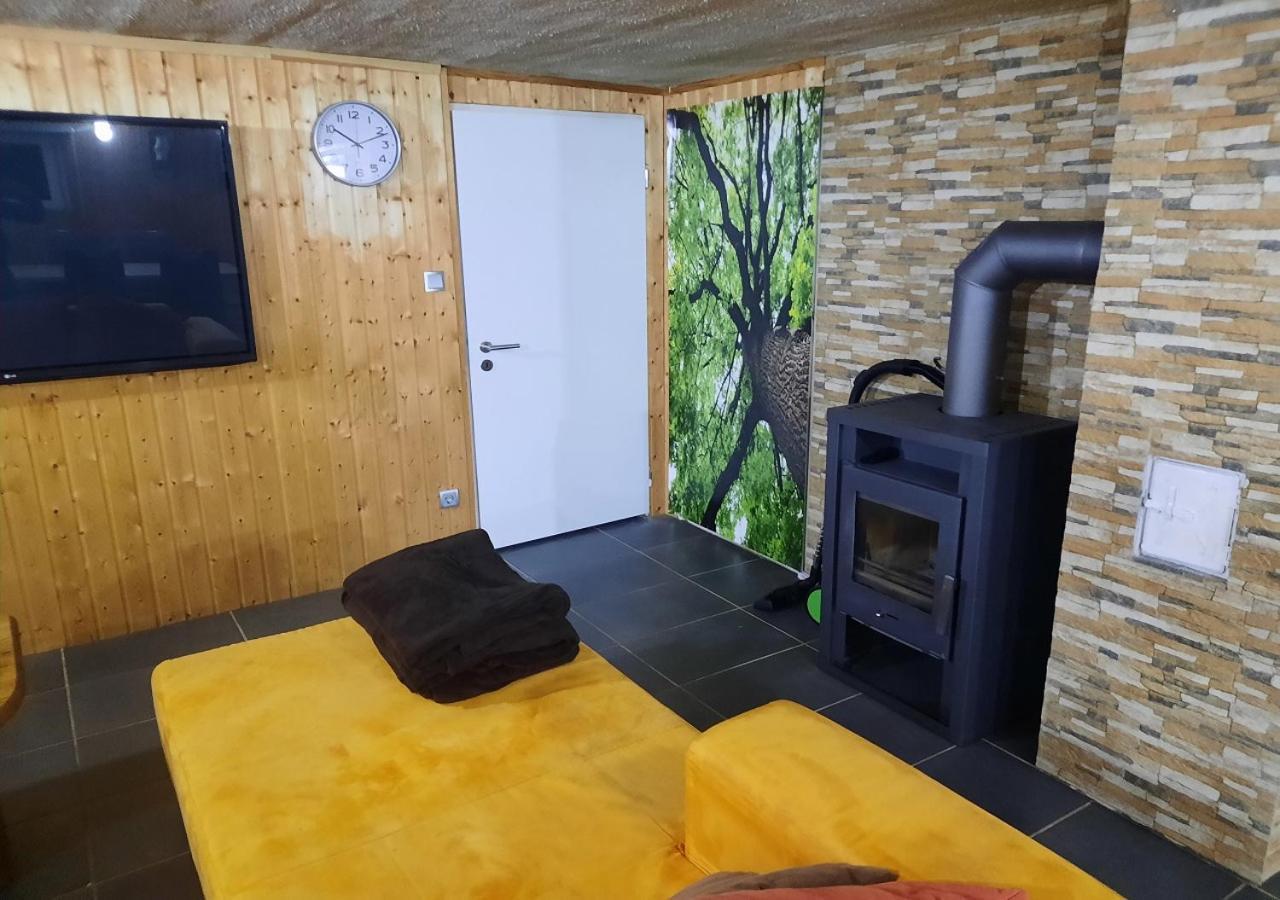 Exklusive Naturoase Direkt Am Ars Natura Wanderweg Mit Panoramablick Auf Melsungen Kültér fotó